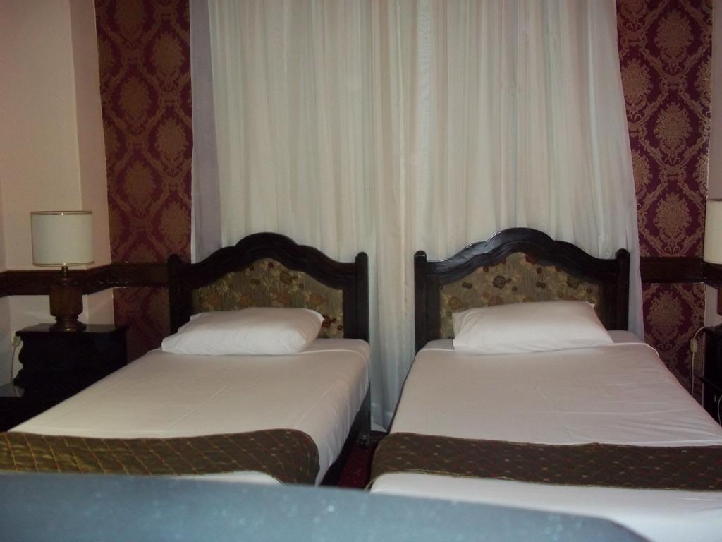 Hotel Cosmopolitan 3*