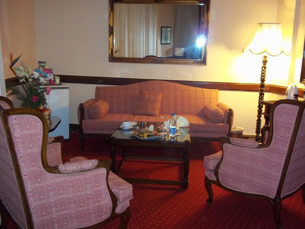 Cosmopolitan Hotel Cairo